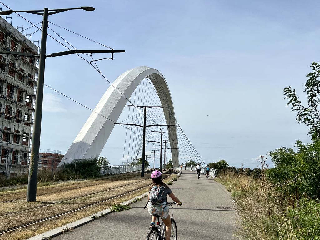 Pont au-dessus du bassin Vauban