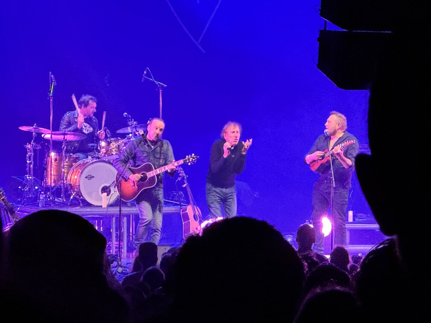 Oldelaf et Alain Souchon chantent « J’ai 10 ans »